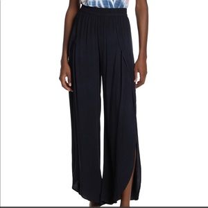 Young Fabulous & Broke Palms Split Hem Pants Small